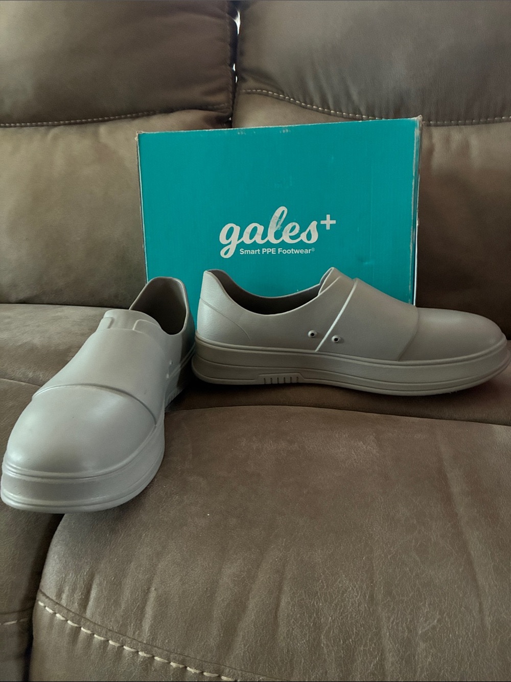 Gales+ Men’s Slip-On Work Loafers in Gray
